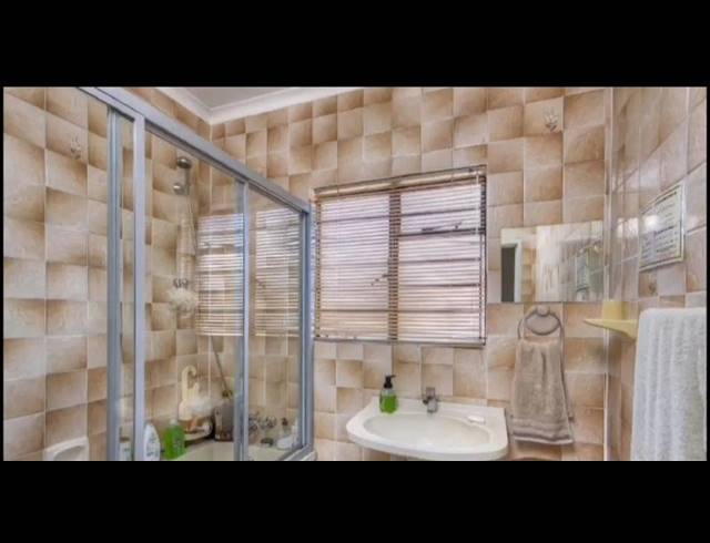 6 BEDROOM HOUSE FOR SALE IN MARLBORO